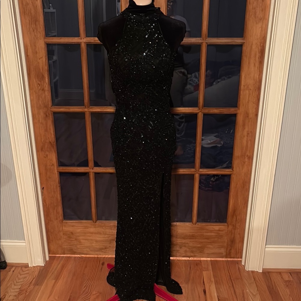 Elegant Black Sequin Evening Gown